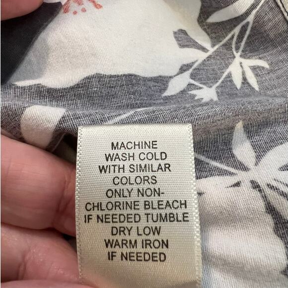 John Paul Richard Blouse in Gray White Red Floral Print Halter Neckline Size XL - Picture 6 of 6